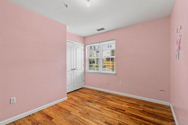 7 Elm Street 112, Spring Valley, NY 10977