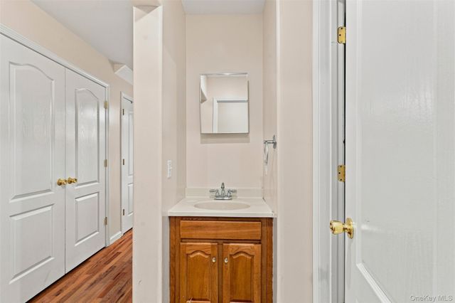 7 Elm Street 112, Spring Valley, NY 10977