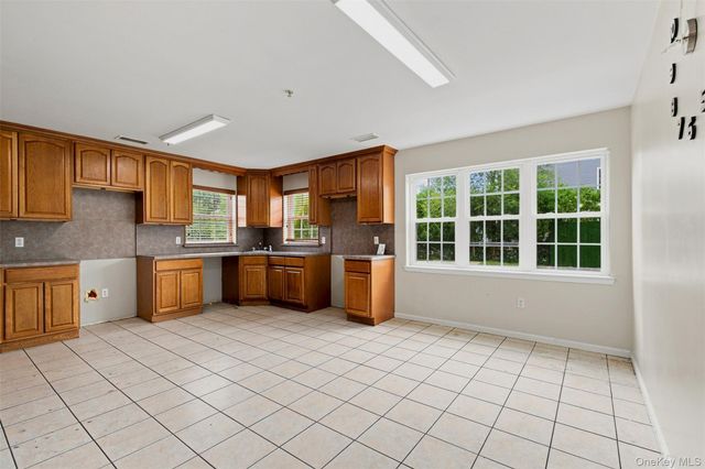 7 Elm Street 112, Spring Valley, NY 10977