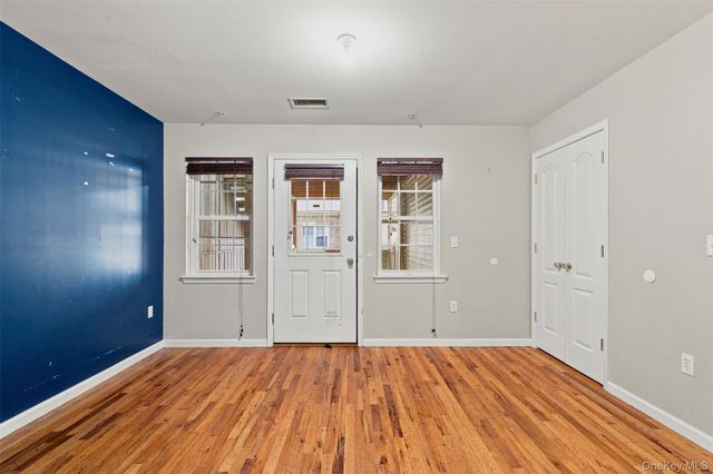7 Elm Street 112, Spring Valley, NY 10977