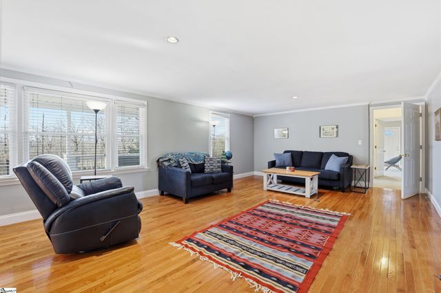 609 Roe Road, Greenville, SC 29611