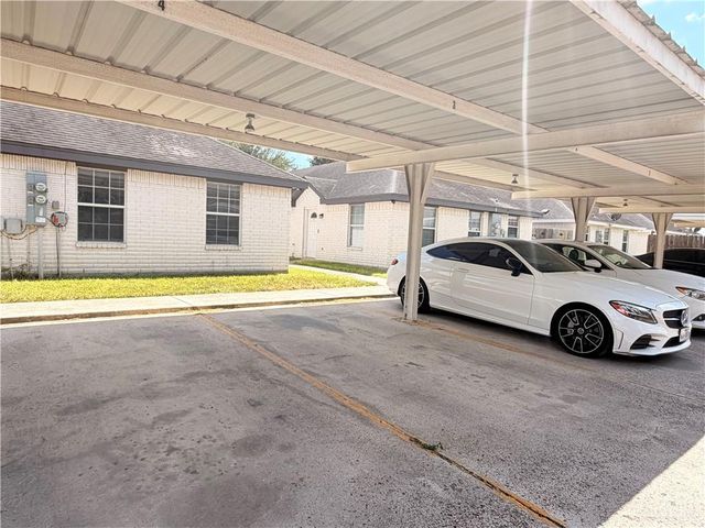 2113 W Carlos Drive, Edinburg, TX 78541