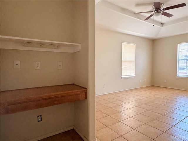 2113 W Carlos Drive, Edinburg, TX 78541