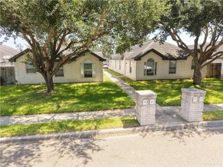 2113 W Carlos Drive, Edinburg, TX 78541