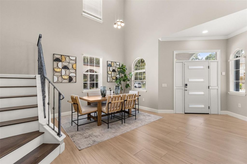 Image 4 of property listing at 3309 HELEN AVENUE, Orlando, FL 32804