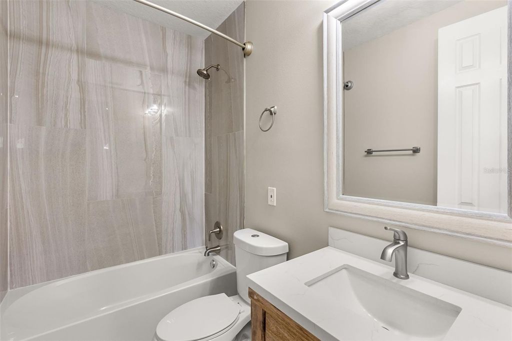 Image 32 of property listing at 3309 HELEN AVENUE, Orlando, FL 32804