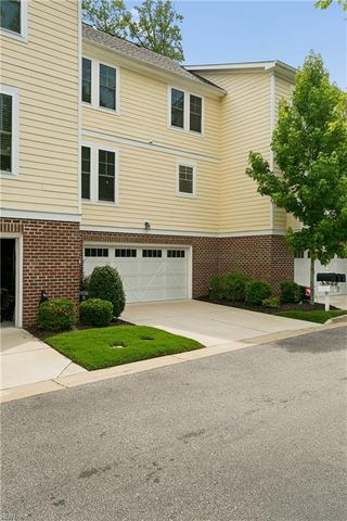 5411 Beverly LN, Williamsburg, VA 23188
