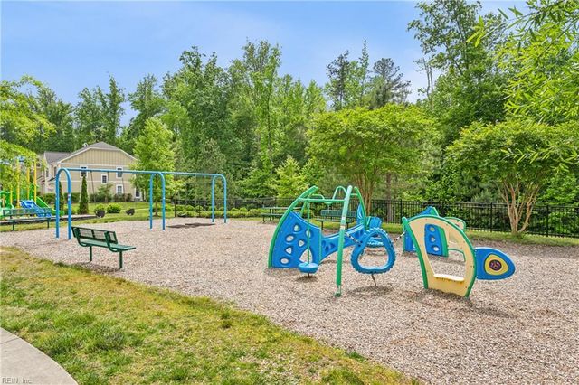 5411 Beverly LN, Williamsburg, VA 23188
