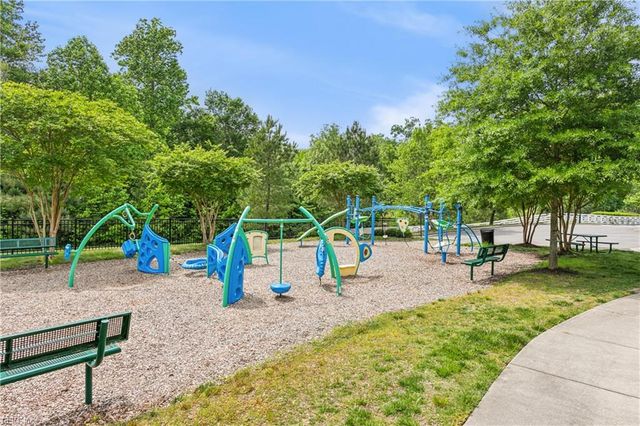 5411 Beverly LN, Williamsburg, VA 23188