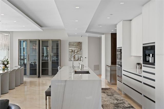 450 KNIGHTS RUN AVENUE 1801, Tampa, FL 33602