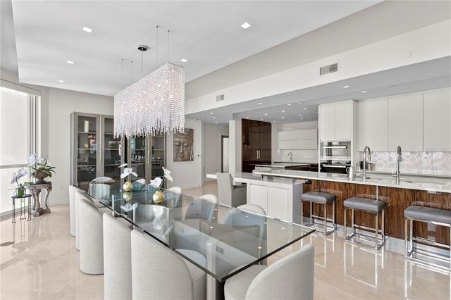 450 KNIGHTS RUN AVENUE 1801, Tampa, FL 33602