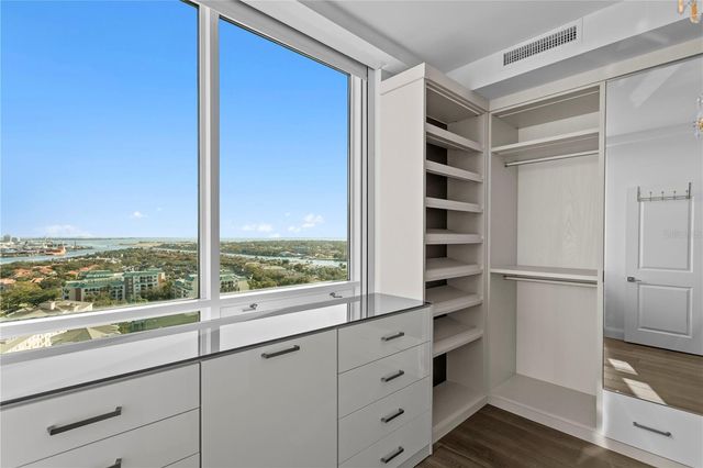 450 KNIGHTS RUN AVENUE 1801, Tampa, FL 33602