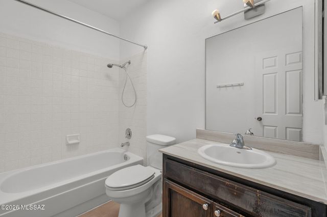 2839 E Weymouth Circle, Tucson, AZ 85716