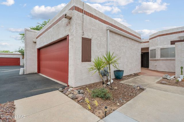 2839 E Weymouth Circle, Tucson, AZ 85716