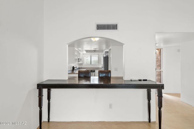 2839 E Weymouth Circle, Tucson, AZ 85716