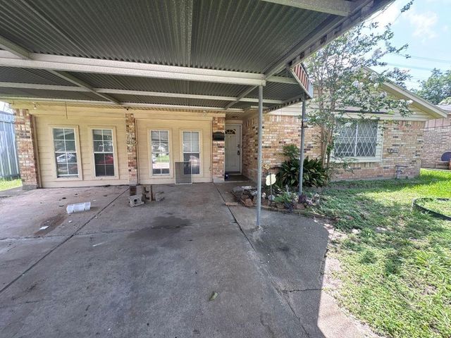 666 Overbluff Street, Channelview, TX 77530