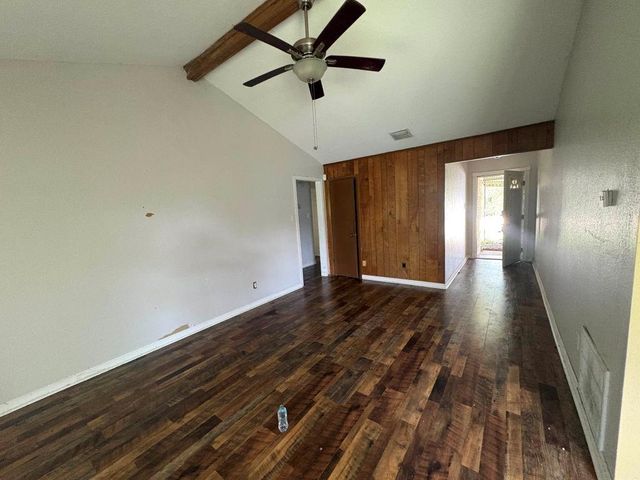 666 Overbluff Street, Channelview, TX 77530