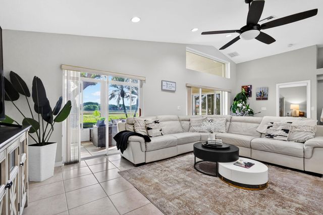 7207 Modena Drive, Boynton Beach, FL 33437