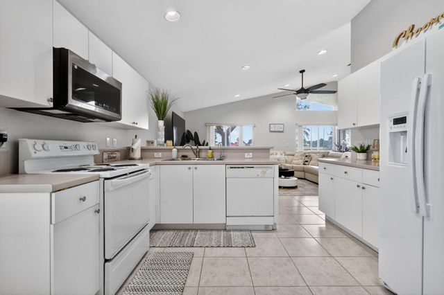 7207 Modena Drive, Boynton Beach, FL 33437