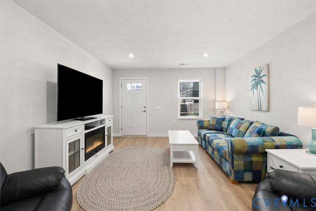 7246 Peyton Randolph Ln, New Kent, VA 23124