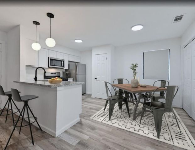 2303 Cedrick CV B, Austin, TX 78748