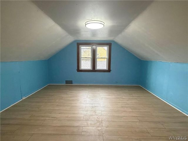 484 Dartmouth Avenue, Buffalo, NY 14215