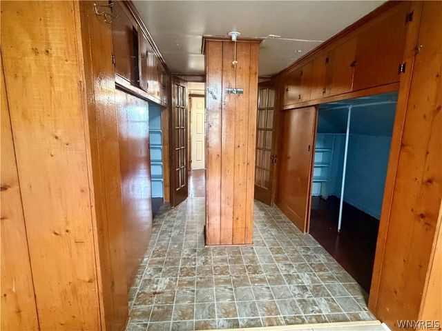 484 Dartmouth Avenue, Buffalo, NY 14215