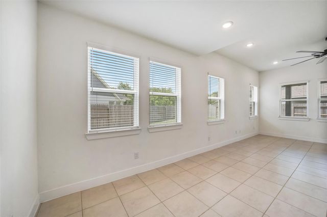 19384 Poppy Village Circle, Magnolia, TX 77355