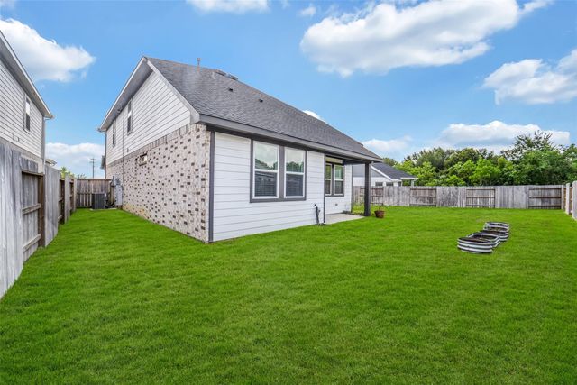 19384 Poppy Village Circle, Magnolia, TX 77355