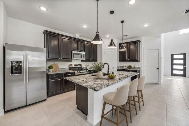 19384 Poppy Village Circle, Magnolia, TX 77355