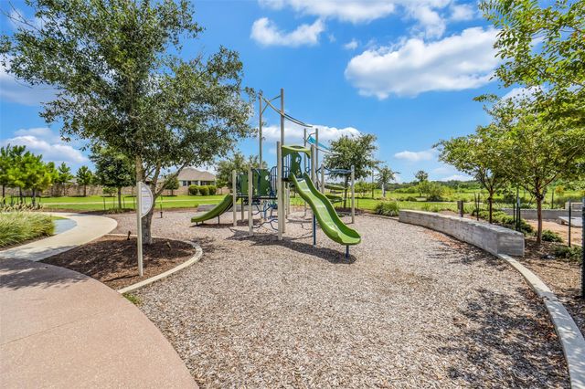 19384 Poppy Village Circle, Magnolia, TX 77355