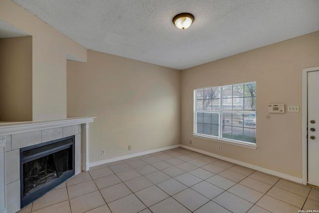 1804 Garys, San Antonio, TX 78247