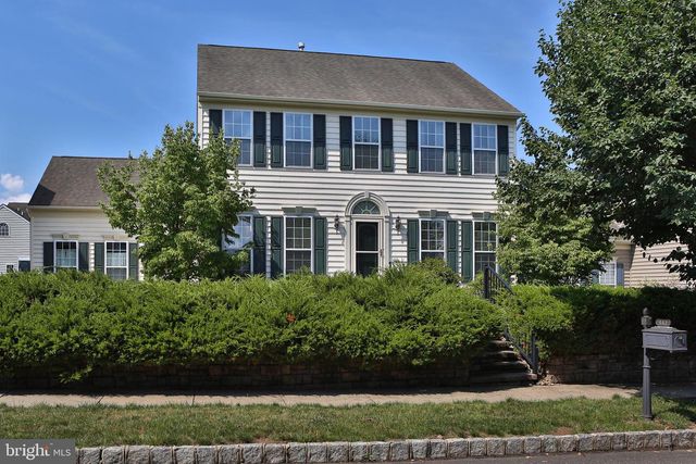 441 SADDLERY DR, Perkasie, PA 18944