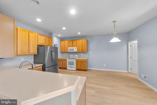 441 SADDLERY DR, Perkasie, PA 18944