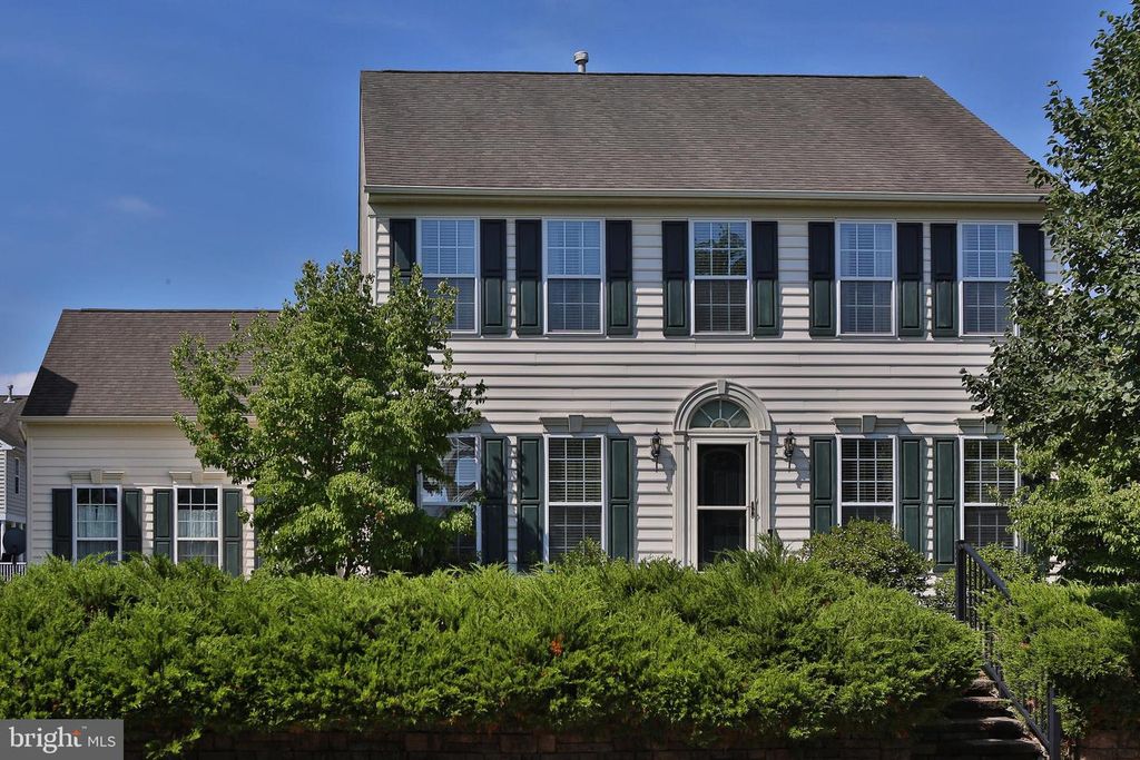 441 SADDLERY DR, Perkasie, PA 18944