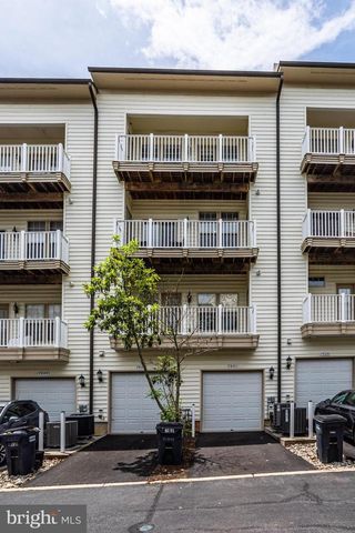 7931 CRESCENT PARK DR, Gainesville, VA 20155