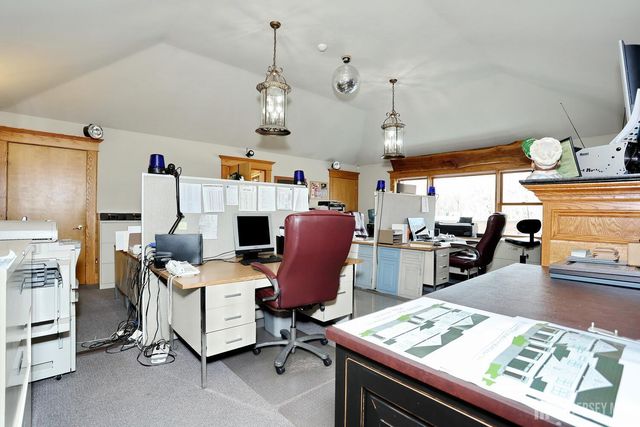 211 6th Avenue, Hawthorne, NJ 07506