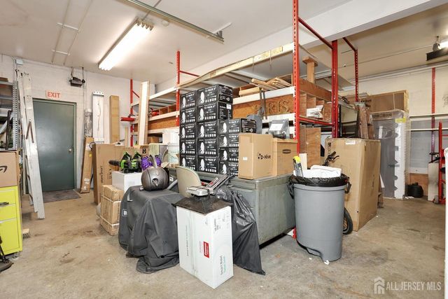 211 6th Avenue, Hawthorne, NJ 07506