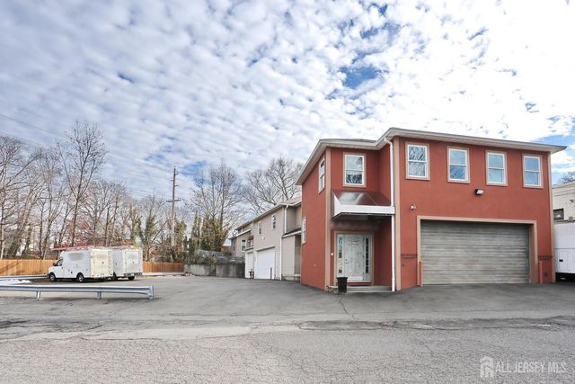 211 6th Avenue, Hawthorne, NJ 07506