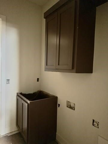 17408 Parkhill Street, Overland Park, KS 66221