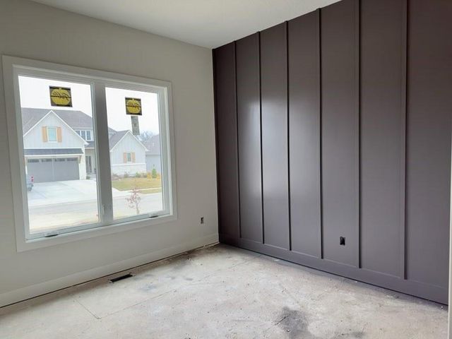 17408 Parkhill Street, Overland Park, KS 66221