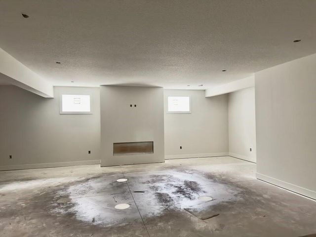 17408 Parkhill Street, Overland Park, KS 66221