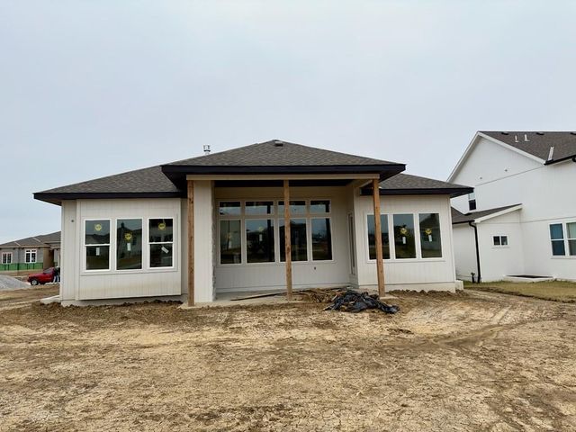 17408 Parkhill Street, Overland Park, KS 66221