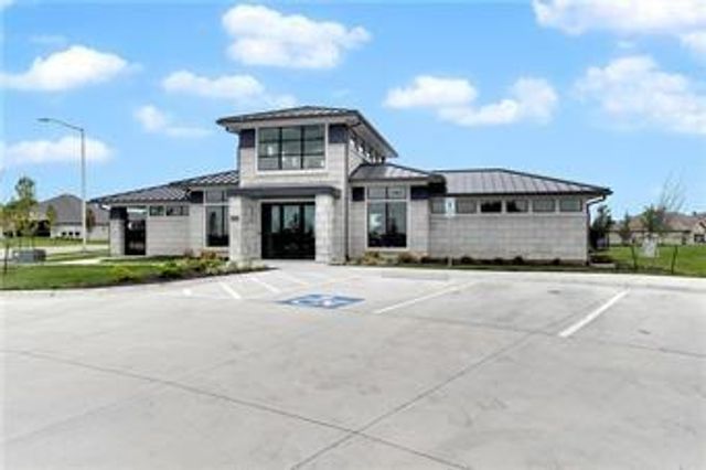 17408 Parkhill Street, Overland Park, KS 66221