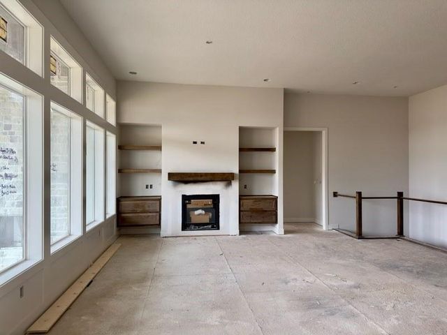 17408 Parkhill Street, Overland Park, KS 66221