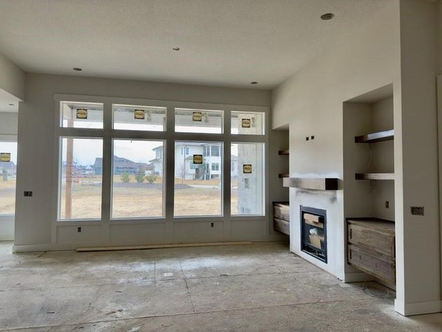 17408 Parkhill Street, Overland Park, KS 66221