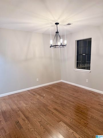 1103 26TH AVENUE N, Hueytown, AL 35023