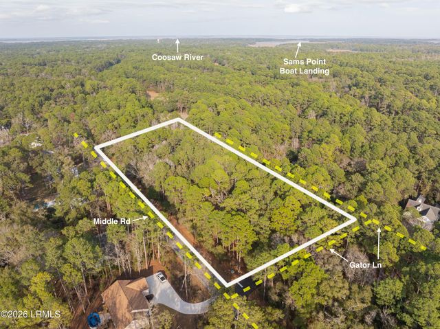 106 Gator Lane, Lady's Island, SC 29907