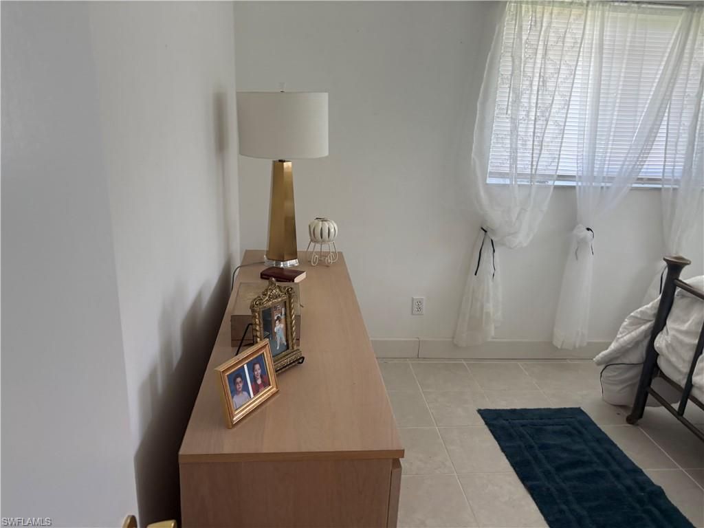 2157 Dominica AVE, FORT MYERS, FL 33905 — photo 2