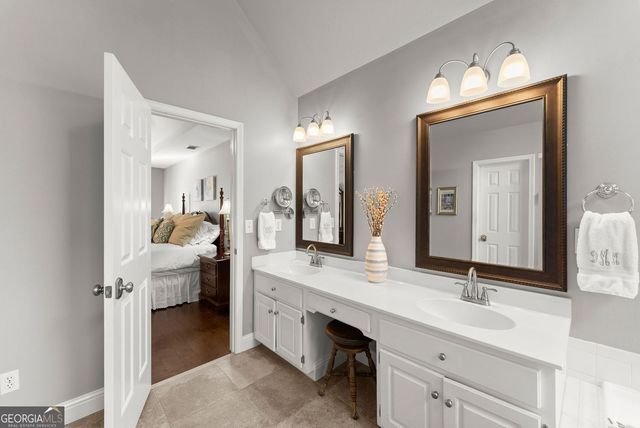 1475 Chadwick Ridge Court, Lawrenceville, GA 30043